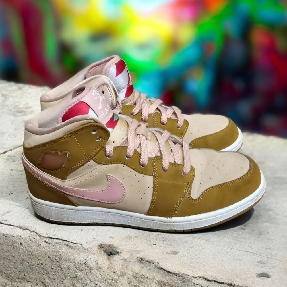 Nike Jordan Hares, Youth size 7